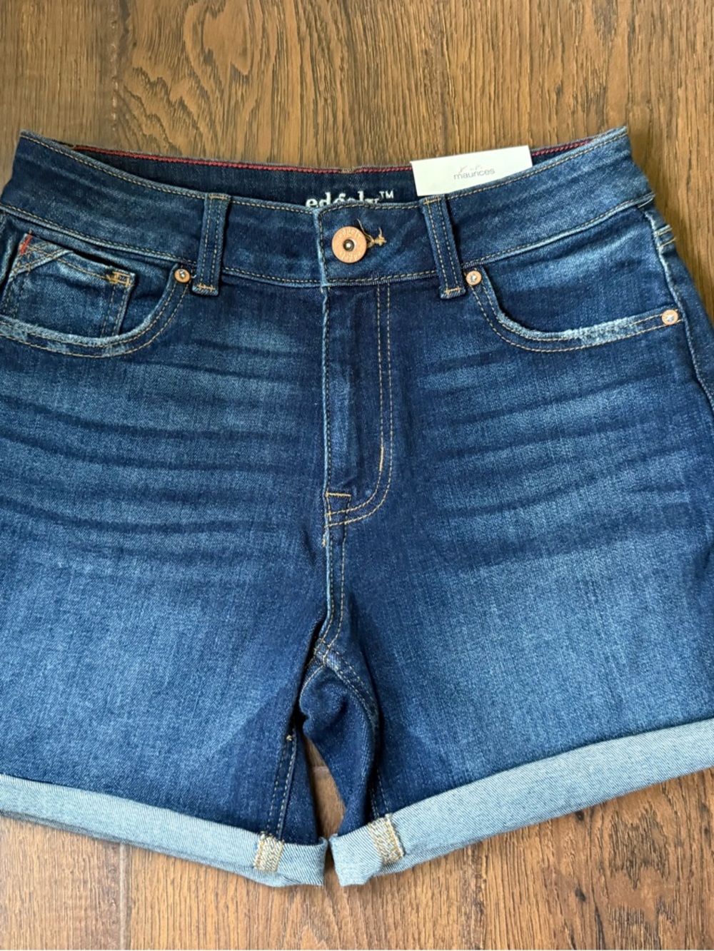 NEW Maurice’s denim shorts, size 6